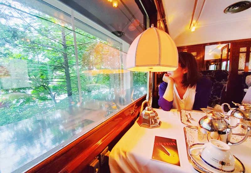 【箱根ラリック美術館・限定鉄道カフェ「ル・トラン」】本物のオリエント急行の車内で贅沢ティータイム！ラリックの芸術品も間近で！